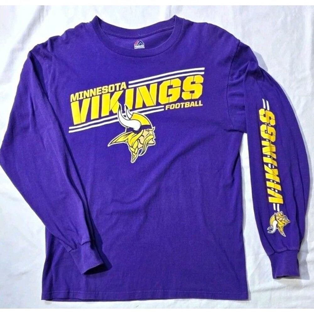 Minnesota Vikings Long Sleeve T-Shirt Size M Purple 80s Vintage Style Team Logo